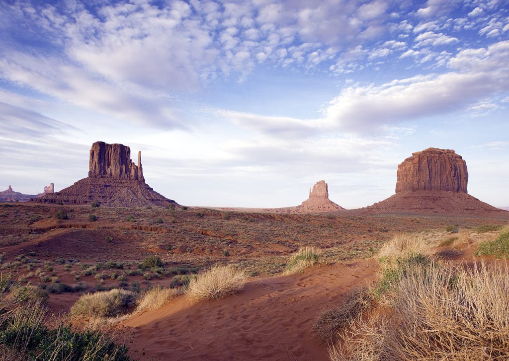 monument-valley-highsmith